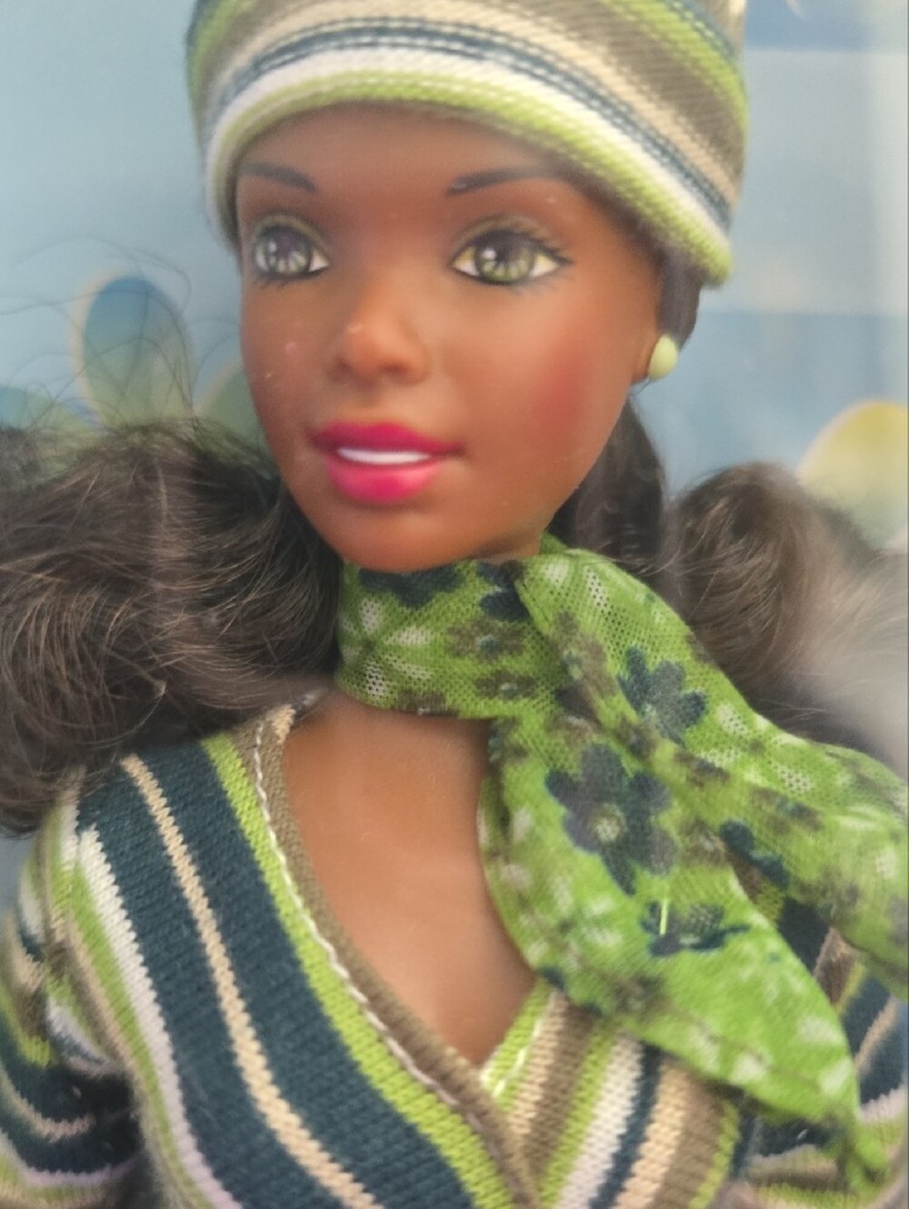 Barbie Corduroy Cool Doll with Green Striped Outfit - Picture 3 of 8